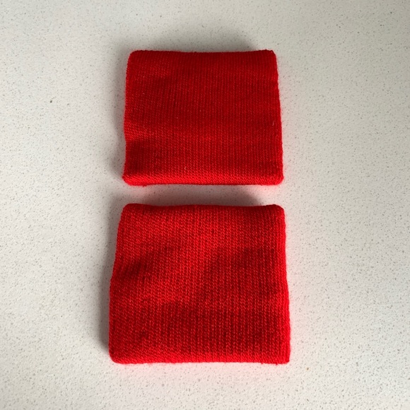 "Blood Yelp & Tears" Slogan Yelp-Branded Knit Wristband [Pair] - Picture 3 of 4